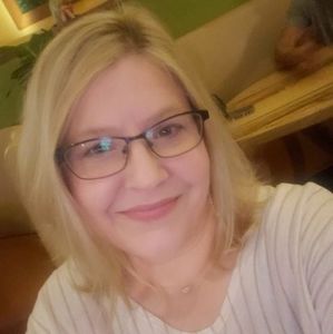 Meet your Posher, Sandra